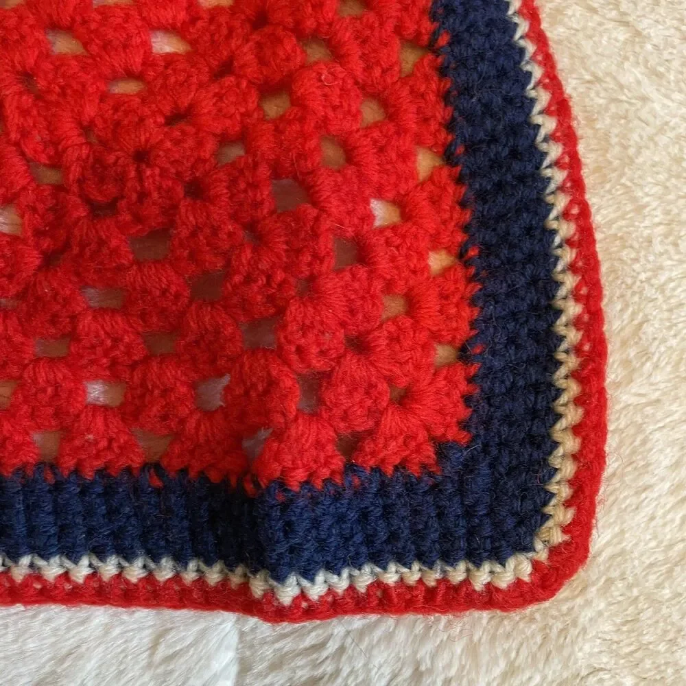 Handmade Crocheted Granny Square Afghan Throw Lap Blanket Red Cream Blue 55x41”